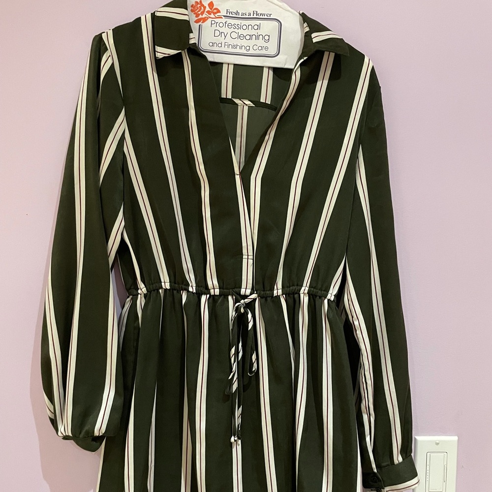 Silk material slip on dress, can be dressed up or down. In great condition
